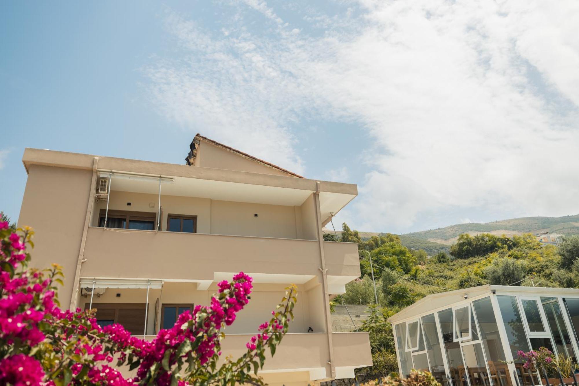 Voyage Villa Vlorë Exteriér fotografie