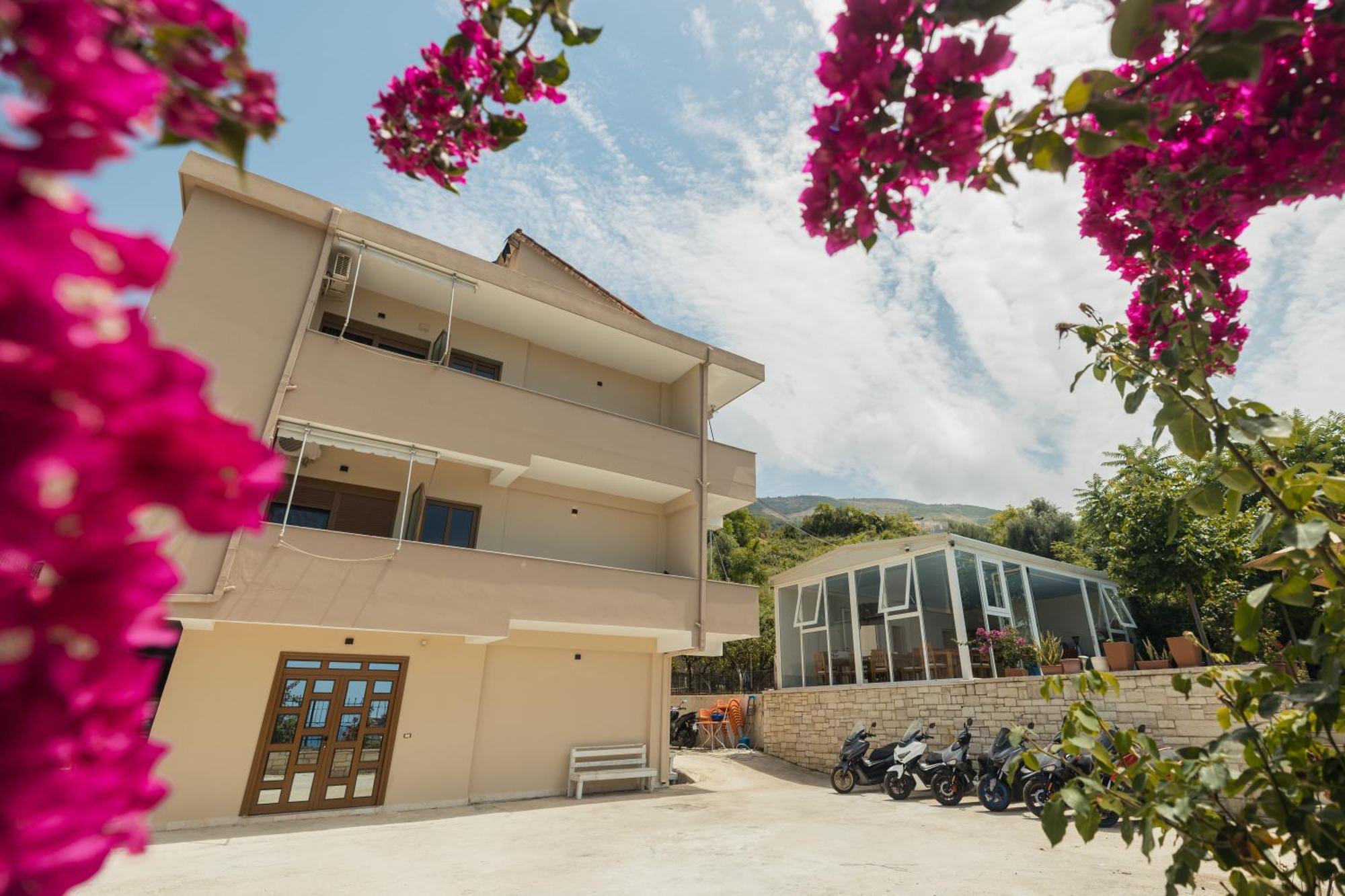 Voyage Villa Vlorë Exteriér fotografie